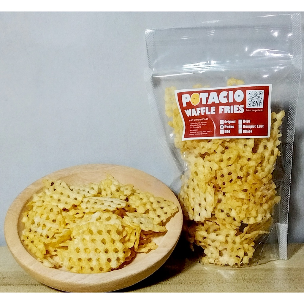 

Potacio! Keripik Kentang Goreng Waffle Fries