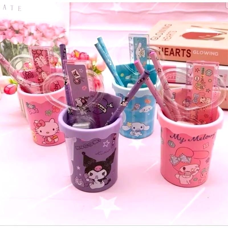 

ALAT TULIS SET GELAS 6IN1 CUT MOTIF SANRIO