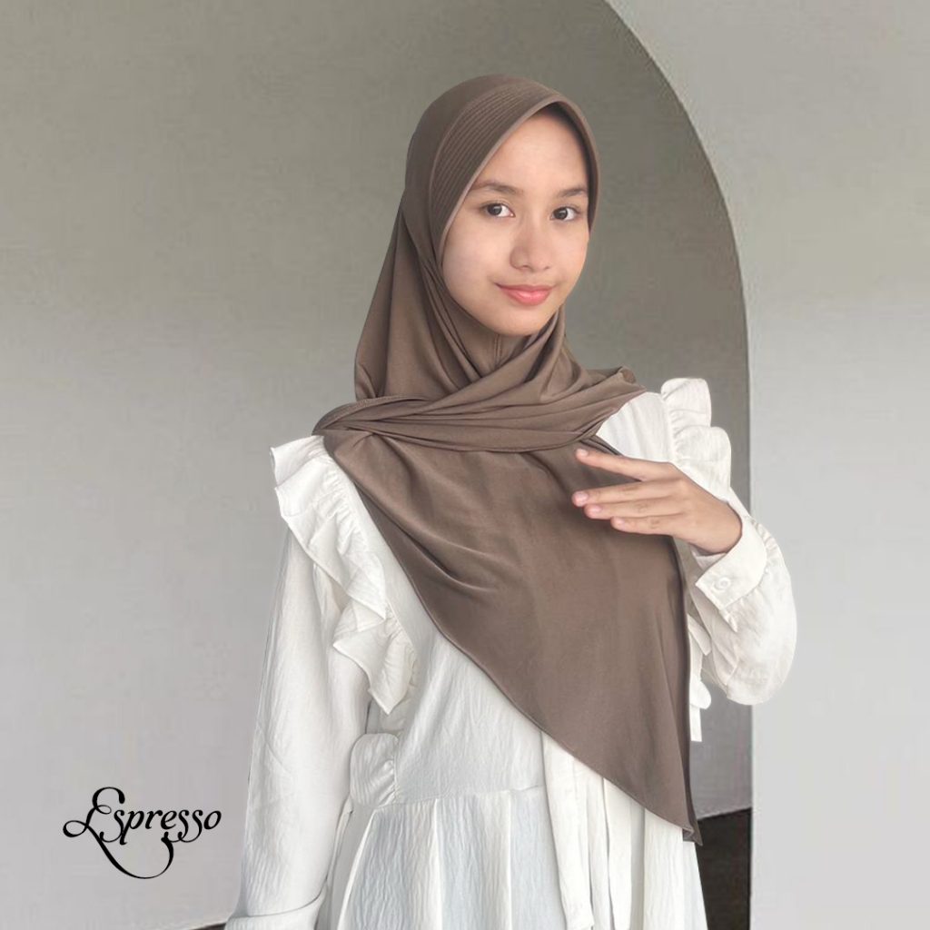 Kerudung Instan Segitiga/Jilbab Segitiga Instan/Hijab Segitiga Instan