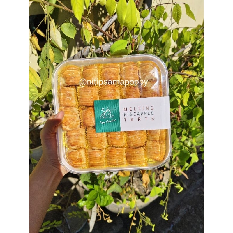 

[READY STOCK] Nastar Top Cookies Melting Pineapple tarts