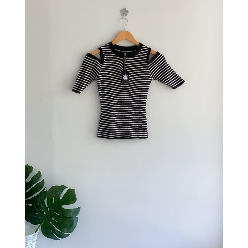 blouse rajut knit blaster