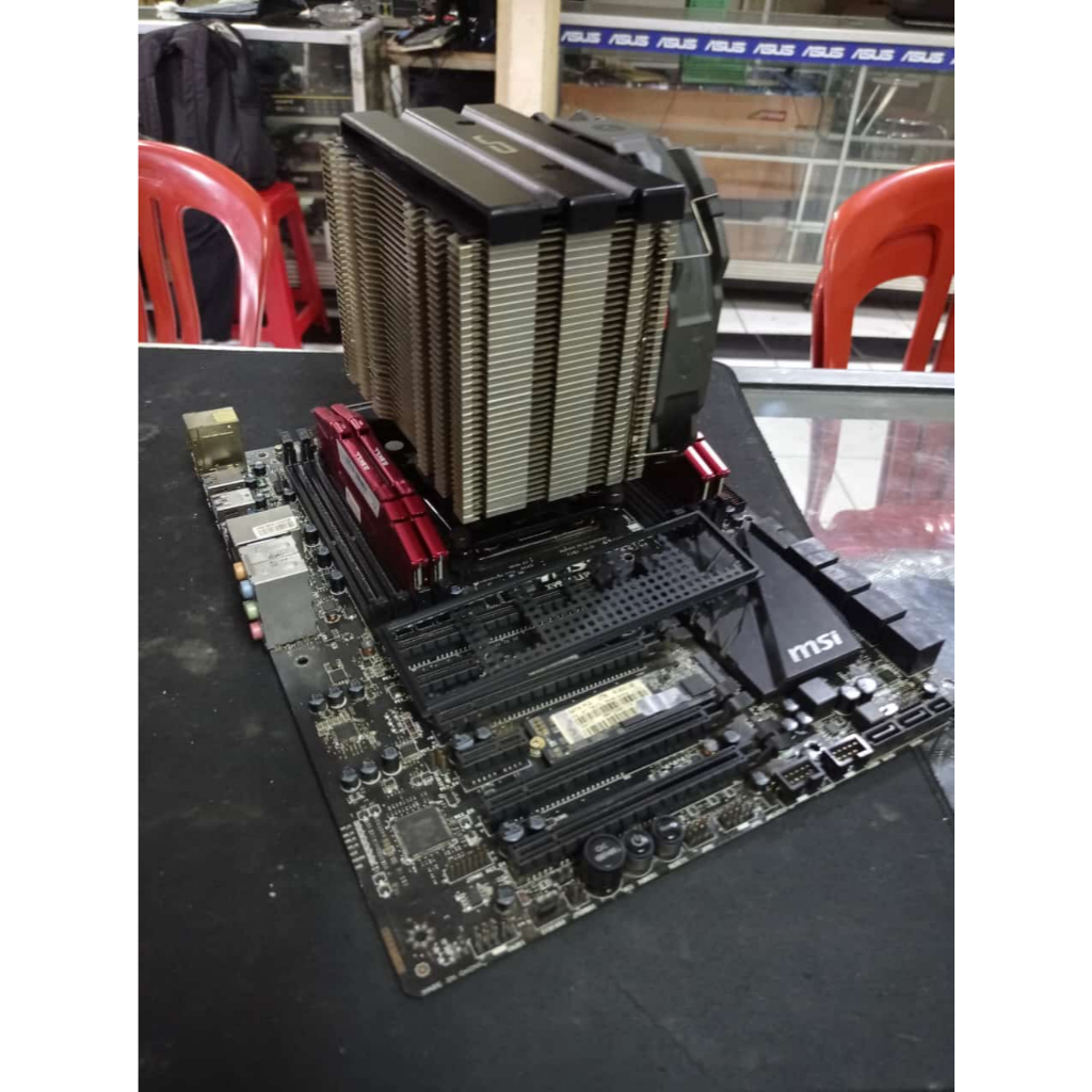 Paketan Intel I7 sever soket 2011 X99