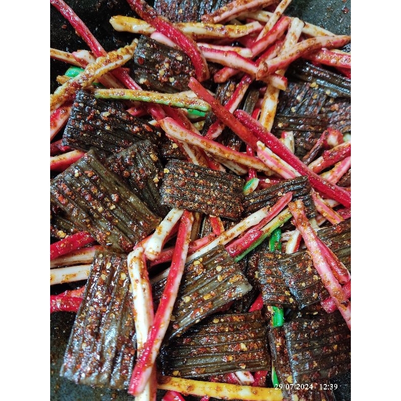 

Kerupuk Jaat Pedas Daun Jeruk