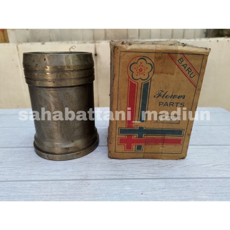 Cylinder Liner Cilinder Liner Boring Mesin Diesel Pompa Air KND95 KND90A 9HP 9PK