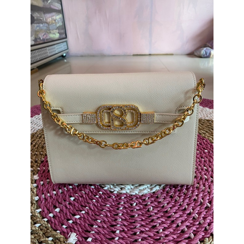 preloved sarah bag buttonscarves