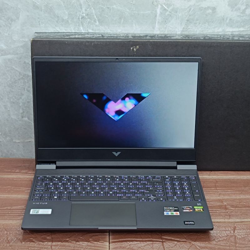 Laptop VICTUS HP GAMING AMD RYZEN 7-5800H RAM 16GB SSD 512GB RTX 3050 Ti