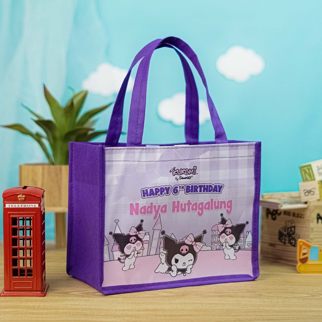 

Tas Ulang Tahun Acara Pesta Ultah Bahan Lebih Tebal