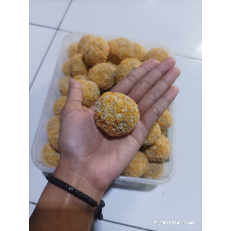 

Bola ubi lumer krispi isi coklat 8pcs