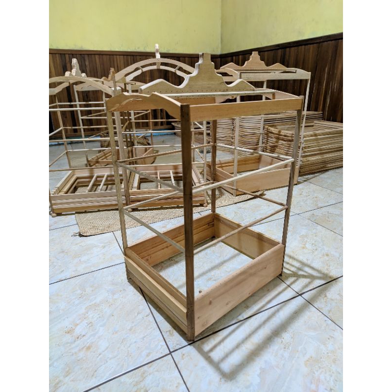 Sangkar diamond ambrukan no 4