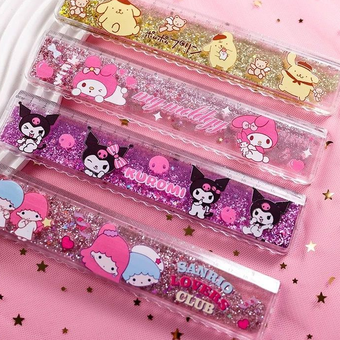 

PENGGARIS GLITTER AIR MELODY PANJANG 20CM GARISAN 20CM SANRIO PENGGARIS PASIR AIR GLITTER SANRIO LUCU