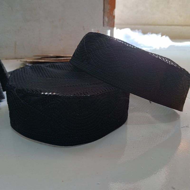 kopiah peci madinah jaring ikaf hitam 6cm