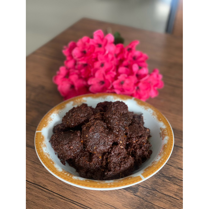 

Rendang Uni Clara - 10 Potong Rendang Daging Autentik Ranah Minang