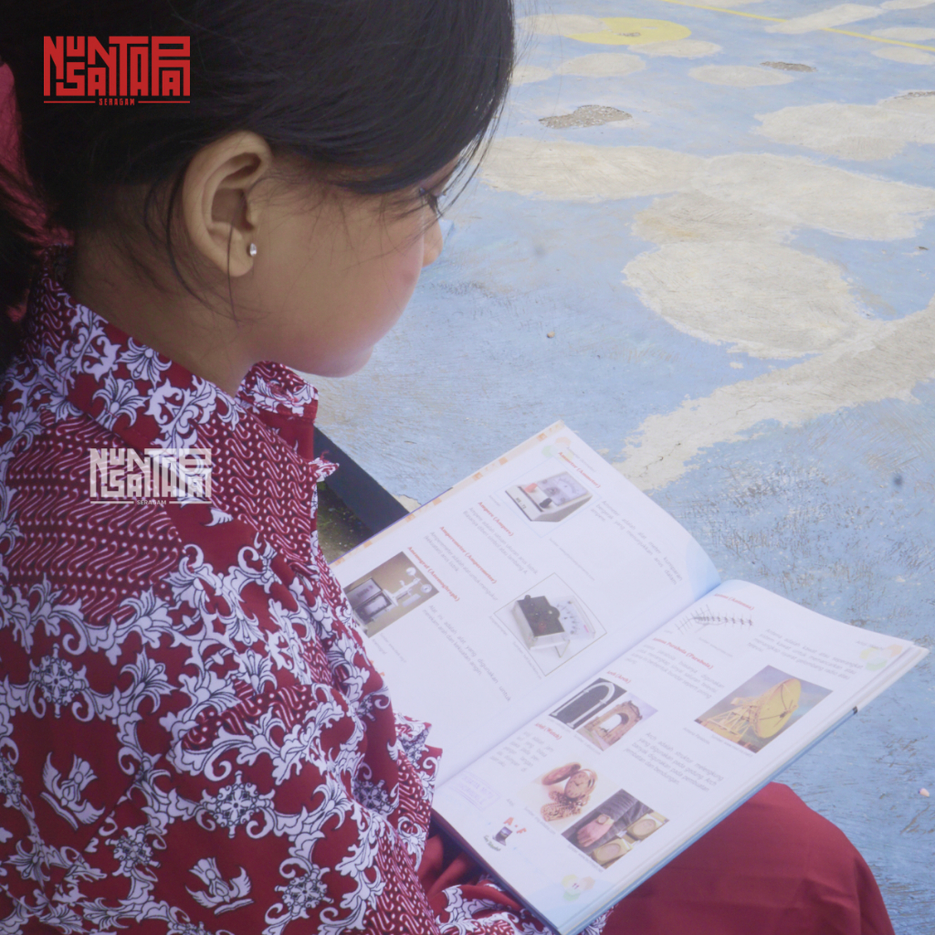 DISKON BATIK SERAGAM SEKOLAH SD MOTIF LERENG WARNA MERAH LENGAN PANJANG