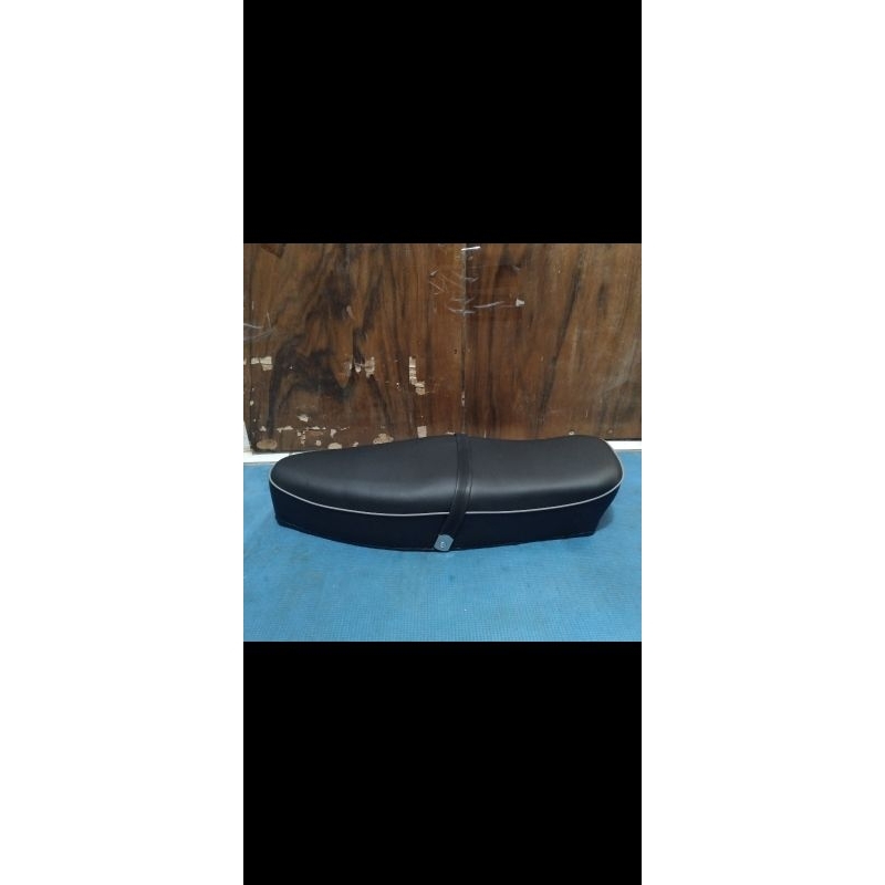 jok vespa piaggio super sprint termurah