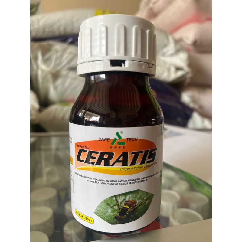 Insektisida Pembasmi Lalat Buah Ceratis 250 ml