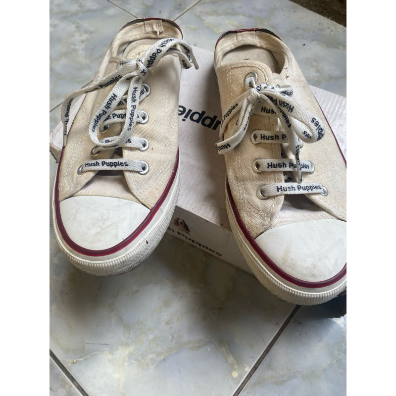 Preloved sepatu sendal hush puppies