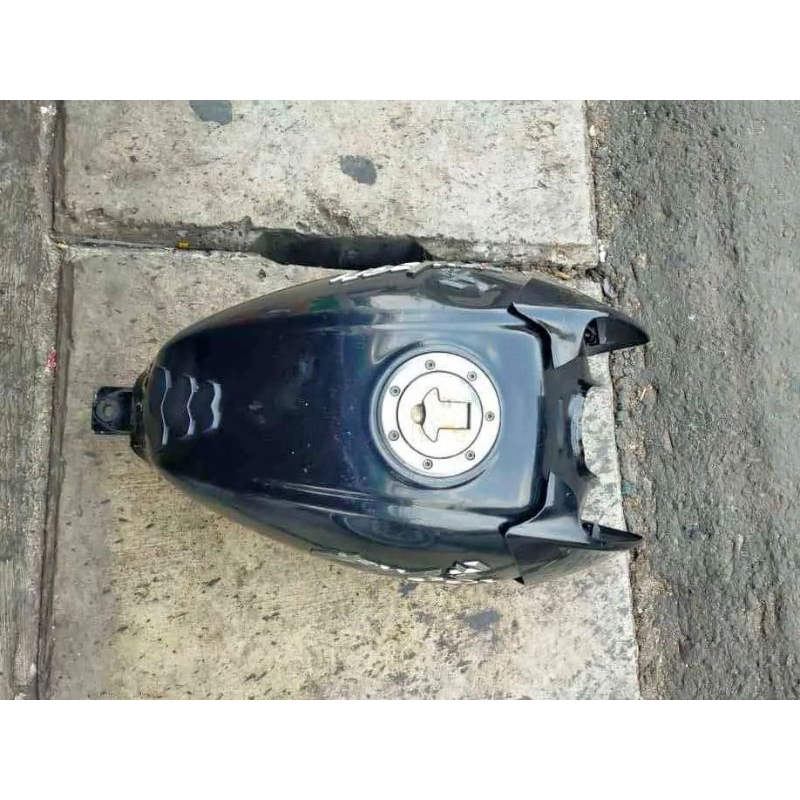 Tangki Bensin Tangki Minyak Bajaj Pulsar 180 CC Original Copotan