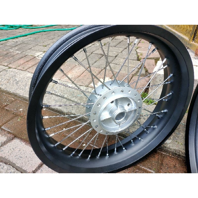 velg Supra x 125 tapak lebar modifikasi UK VELG 300/350/17 Blade Revo karisma Supra fit