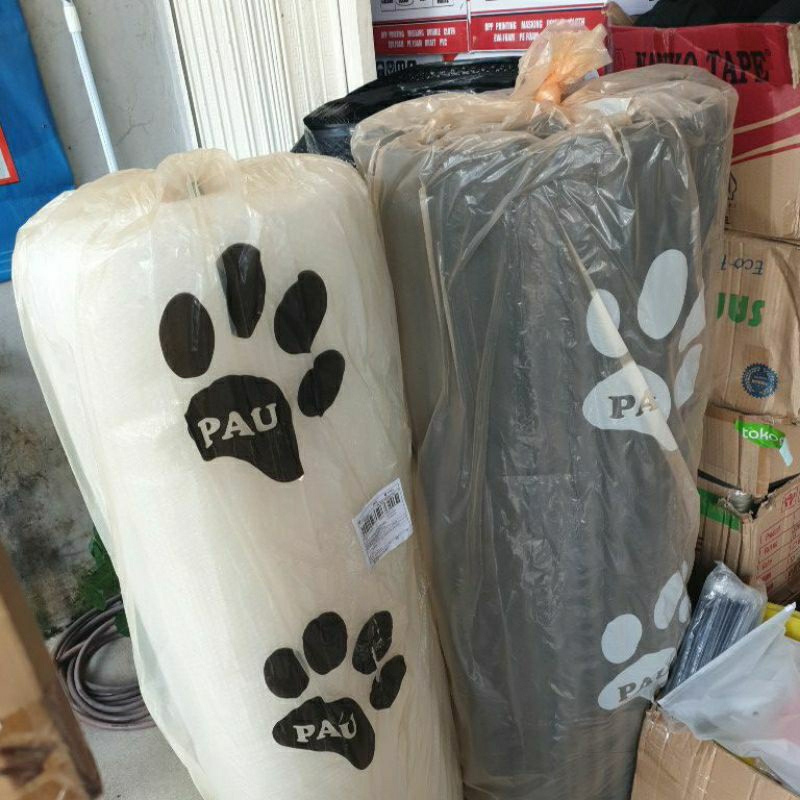 

BUBBLE WRAPING HITAM DAN PUTIH