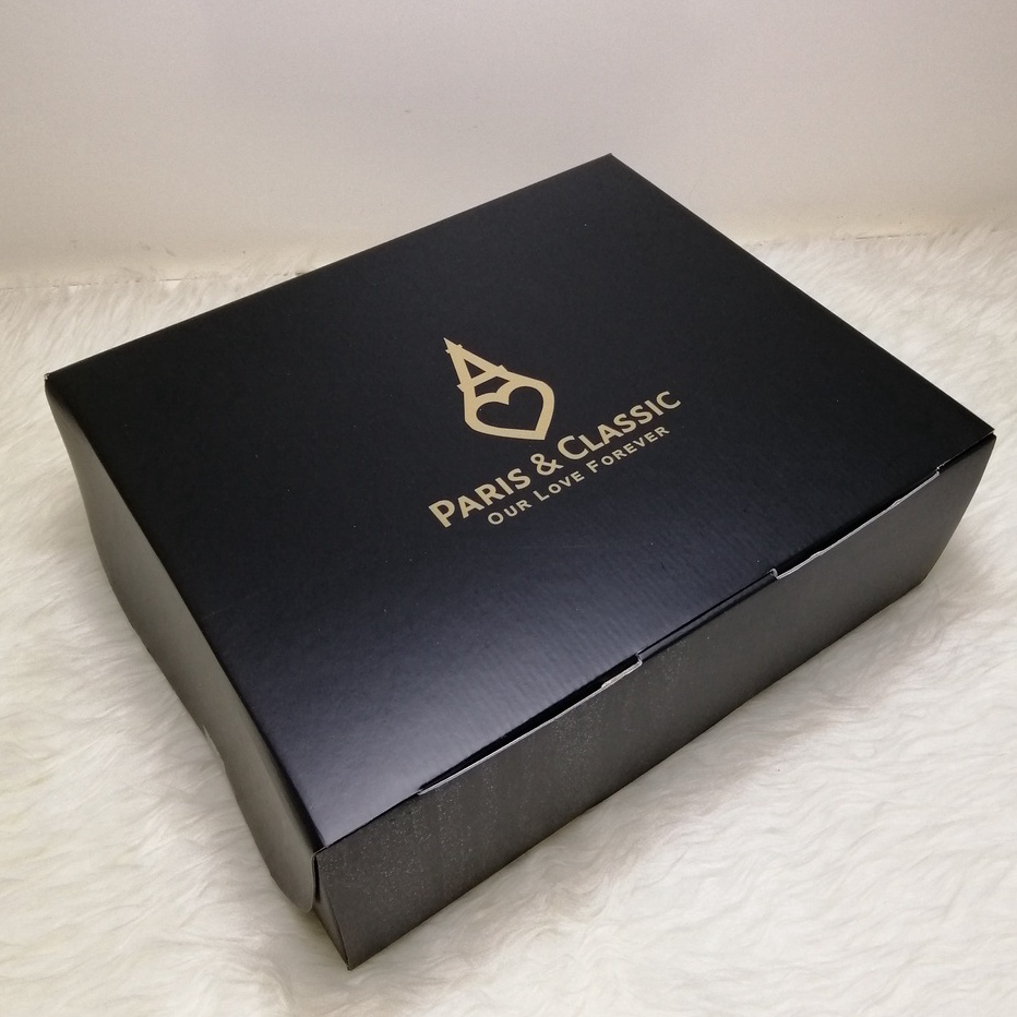

DISKON BESAR Box Kotak Hampers Kado Tas Paris Classic Size 32 x 27 x 9 cm