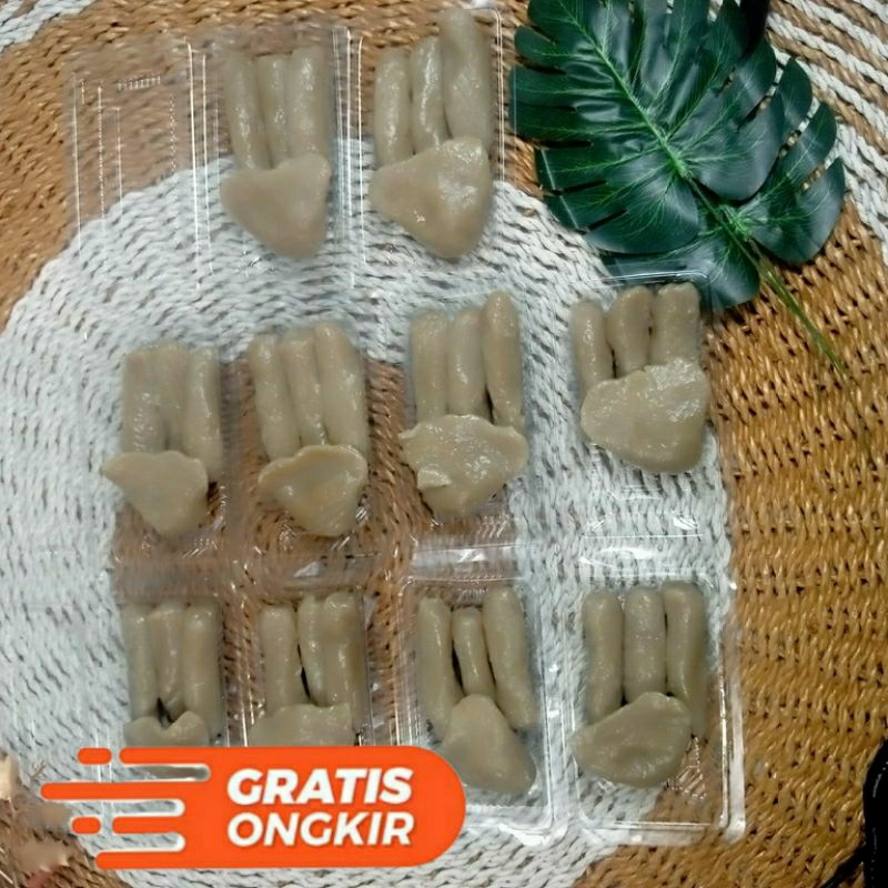 

pempek mix palembang+cuko sudah di vacum isi 4