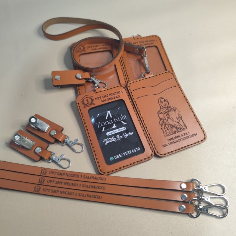 

Id Card Holder Id Card Kulit Nametag kulit id card kulit custom