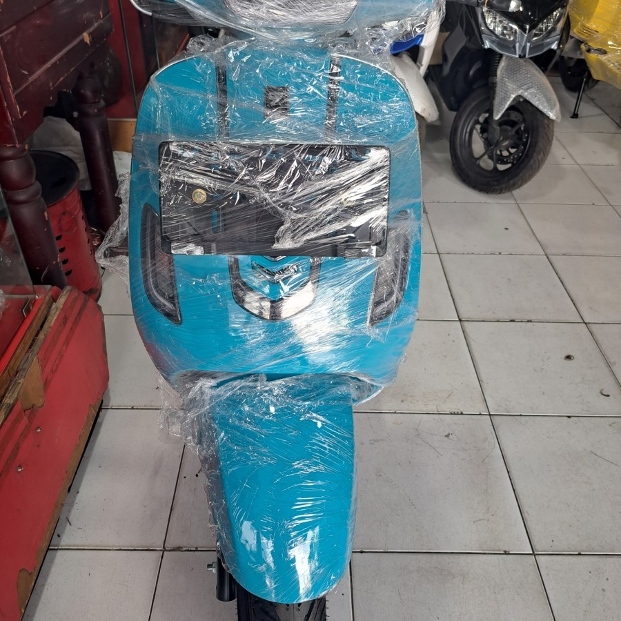 Sepeda motor listrik Smooth Zuzu baterai Swap on the road subsidi-Blue