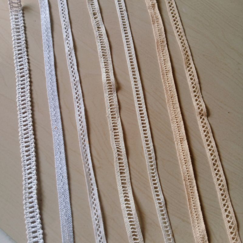 renda rajut motif tengah harga per 15yard putih crem dan bw