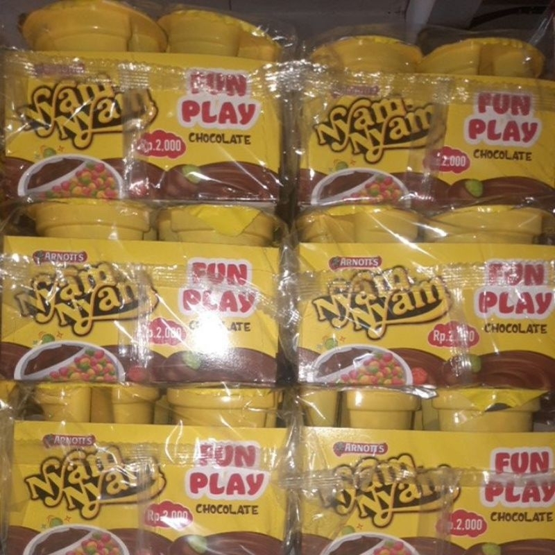 

Nyam Nyam chocolate | Fun play chocolate ( 1 pack isi 12 pcs )