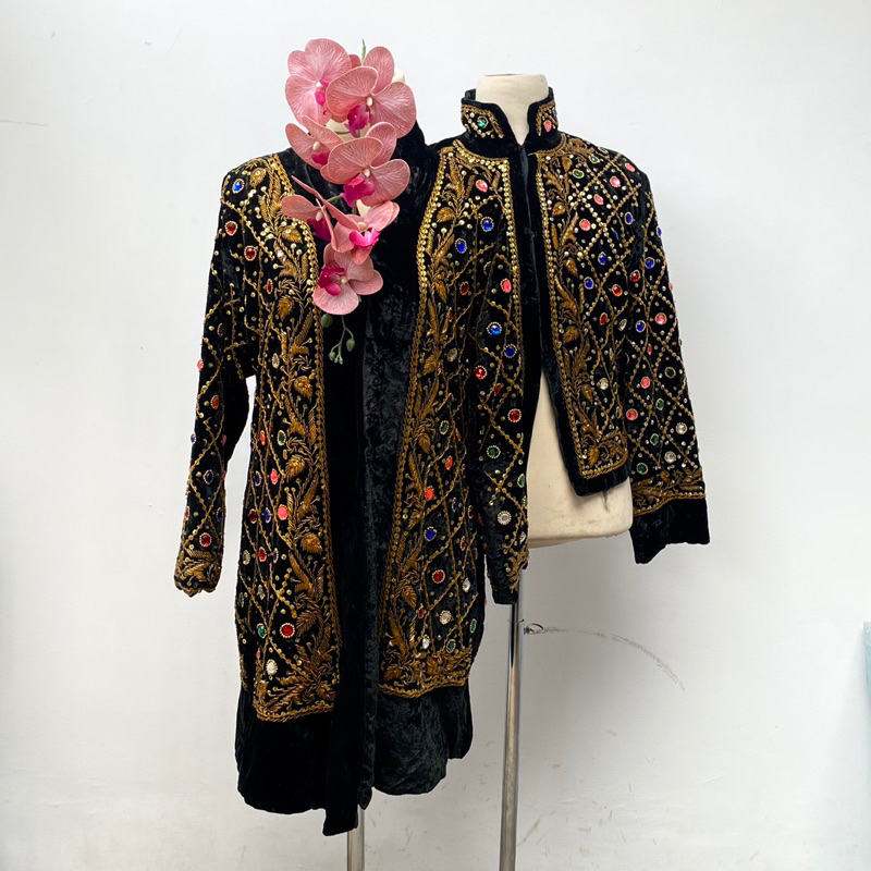 preloved kebaya pengantin bludru solo