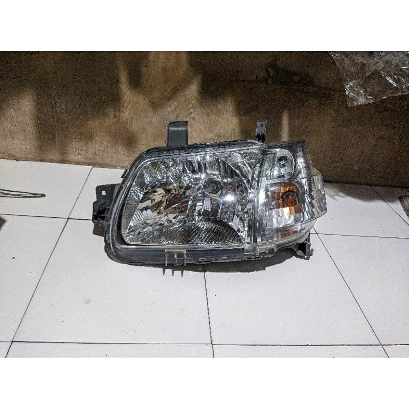 headlamp lampu depan grand max bekas original LH/sebelah kiri
