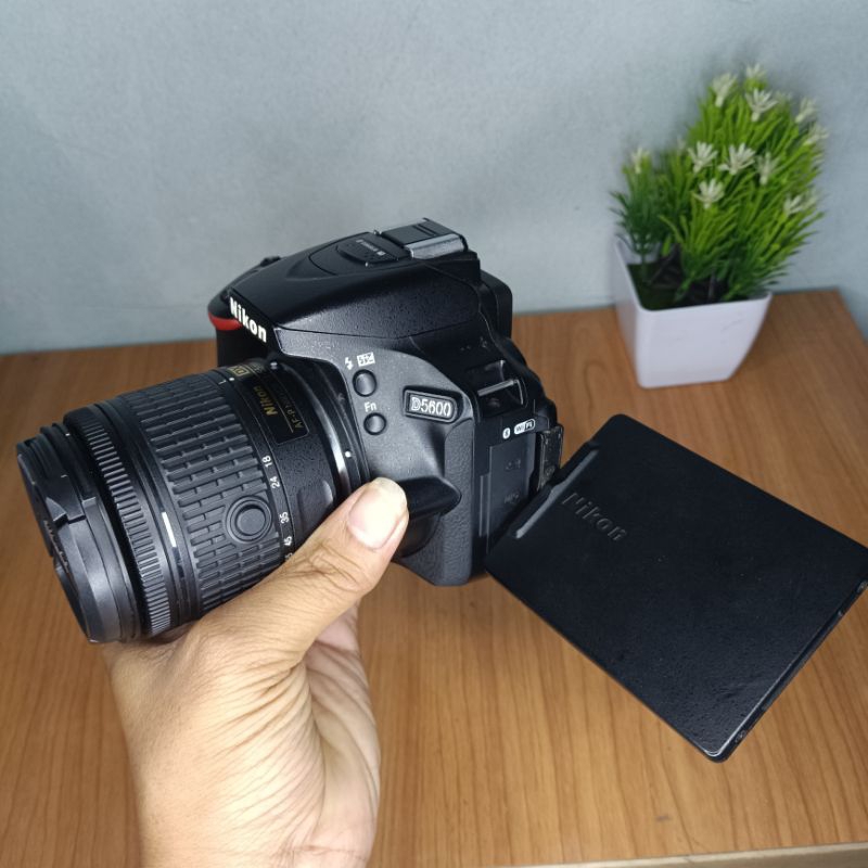 KAMERA NIKON D5600 LENSA KIT AFP 18-55MM / DSLR NIKON 5600D
