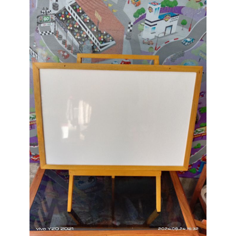 

COD// WHITEBROAD// PAPAN TULIS ANAK free SEPIDOL + PENGHAPUS + PEYANGGA ukuran 80 x60 cm