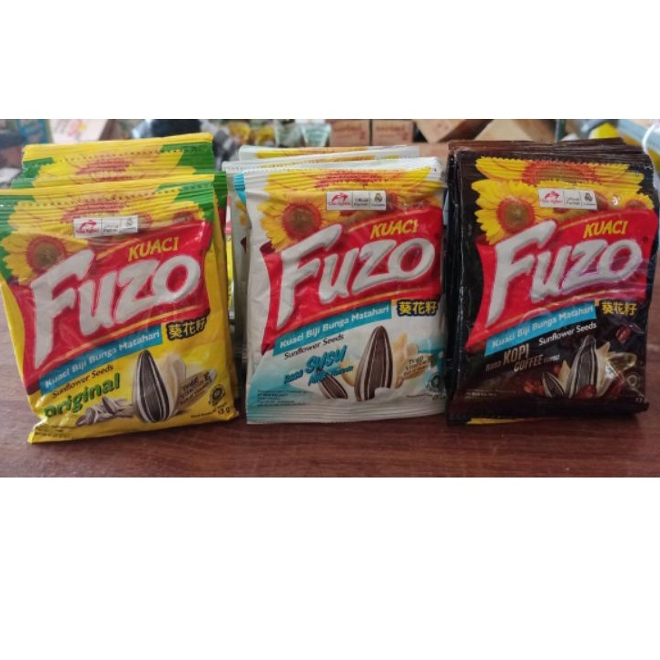 

Kuaci Fuzo Dua Kelinci Sachet 1 Pak isi 20 Pcs 12gr Semua Rasa