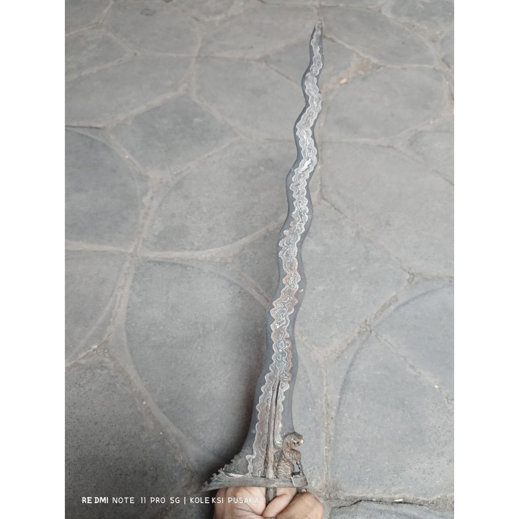 Keris Singo Brg luk 13 pamor Uler Lulut