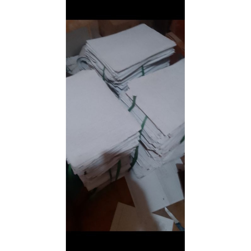 

1Kg kertas bekas HVS, A4 Kosong sebelah