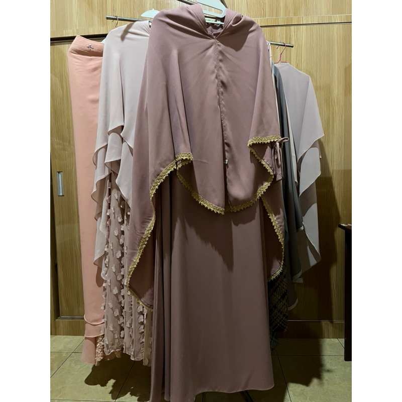 Preloved ‼️ Set Gamis Syari Dinara Mauve