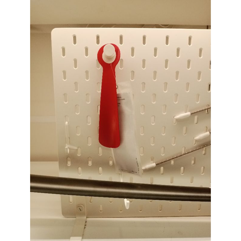 alat memakai sepatu /sendok sepatu