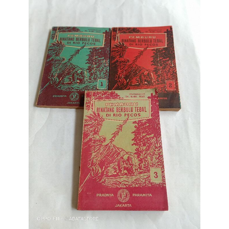 BUKU CERITA JADUL PENGEMBARAAN DR KARL MAY PEMBURU BINATANG BERBULU TEBAL DI RIO PECOS JILID 1 2 DAN
