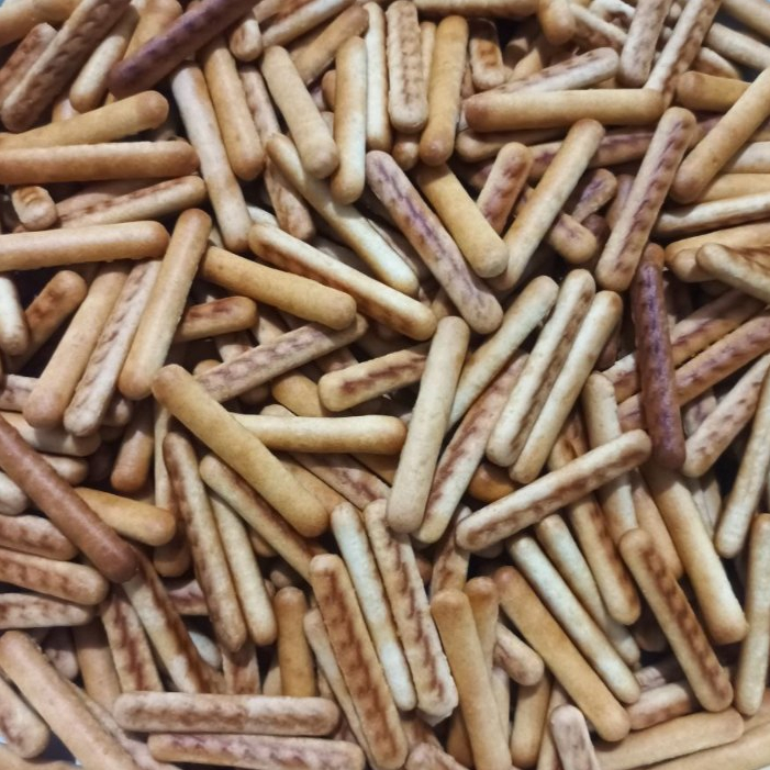 

biskuit stik renyah dan enak 90 gr