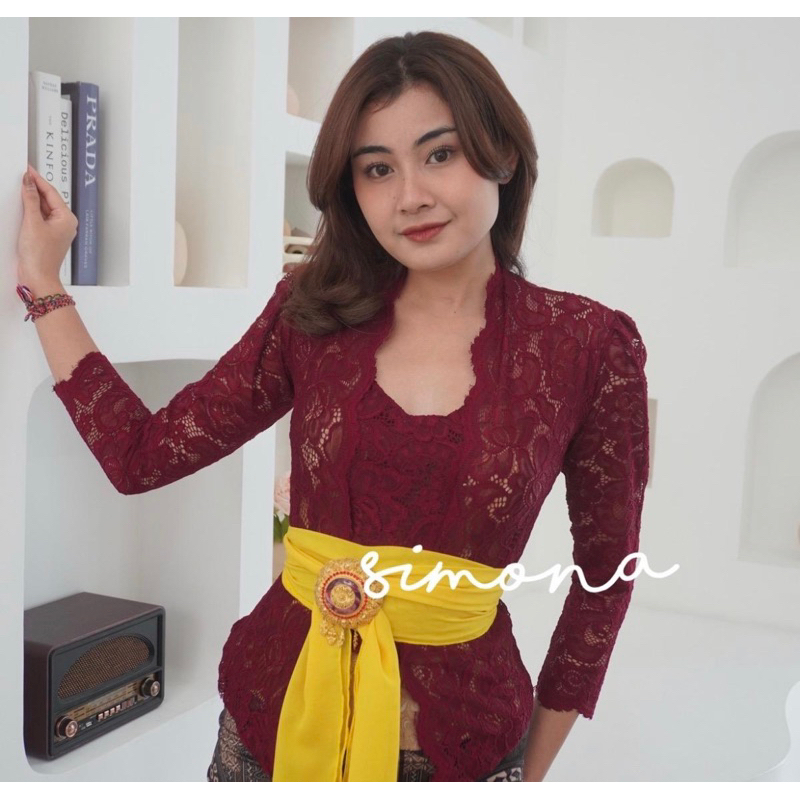 SIMONA KEBAYA Oneset Sofia Timbul Ringgit Kebaya Bali