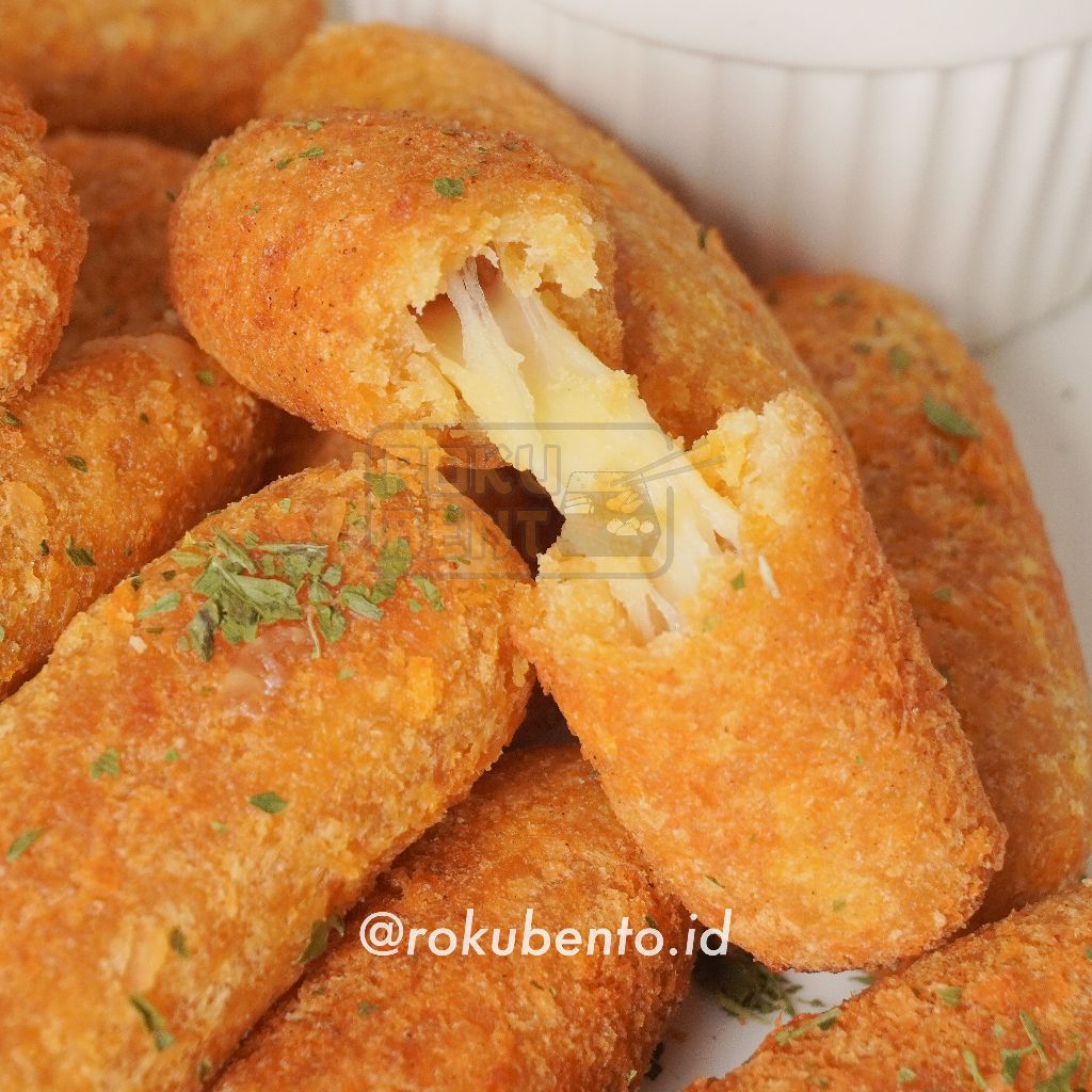 

Mozza Sticks 8 Pcs Roku Bento Bandung Cheesestick Frozen Homemade Nugget Stik Keju - Lauk Praktis