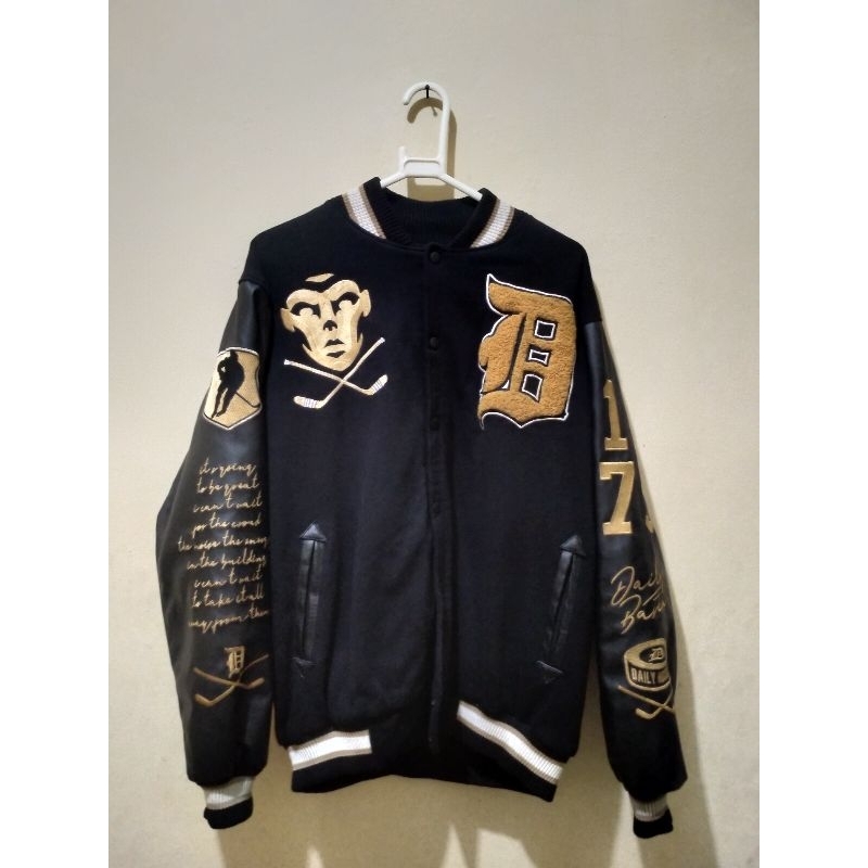 Varsity Dailybased(MONKEY)