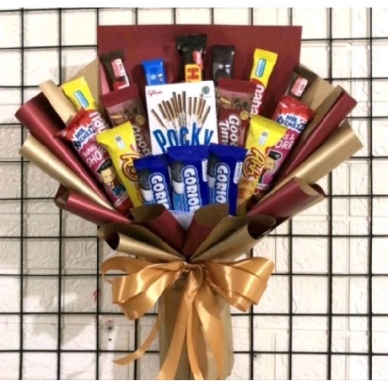 

Buket snack murah hadiah ulang tahun/wisuda/aniversarry