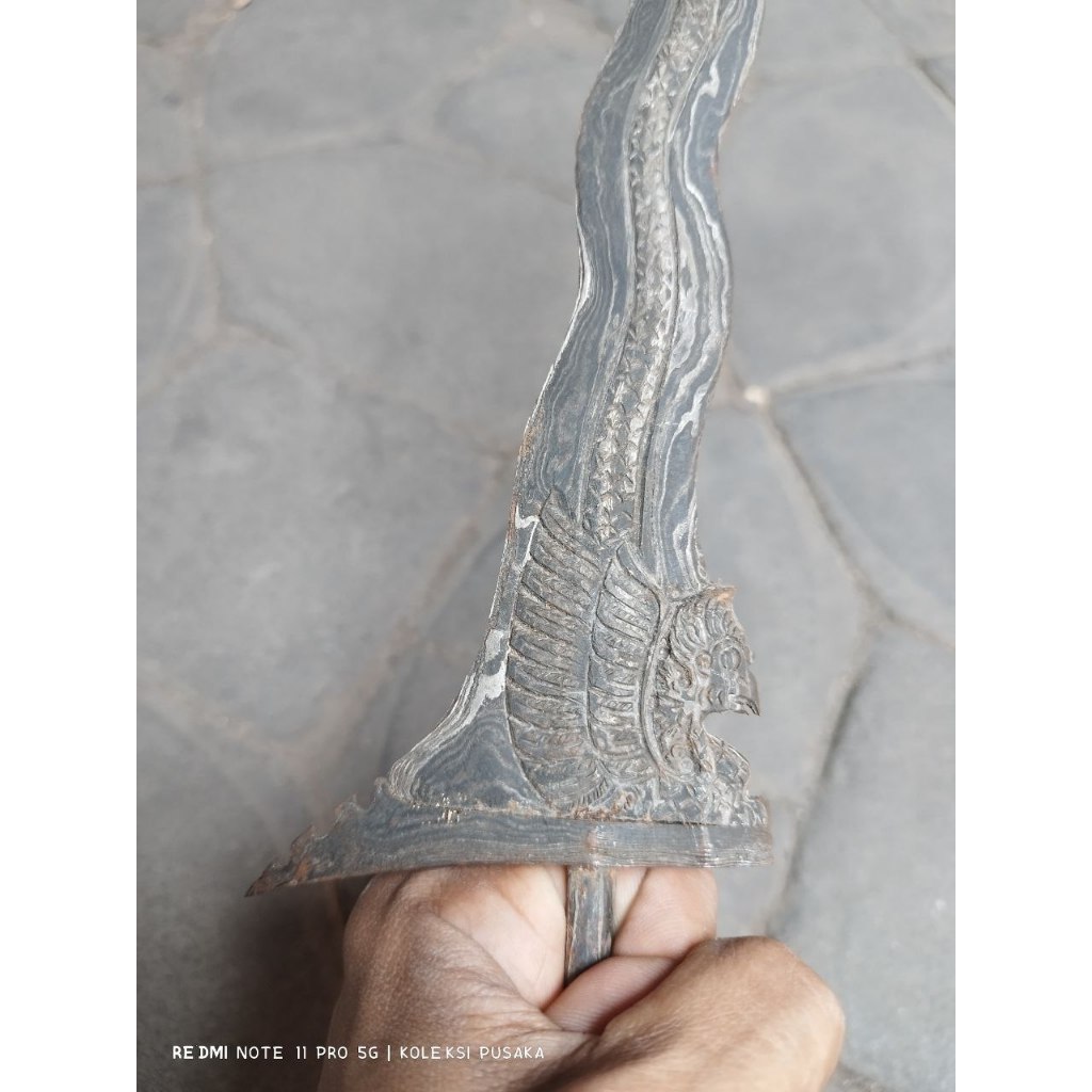 Keris Luk 11 Jatayu pamor Ngulit Semongko