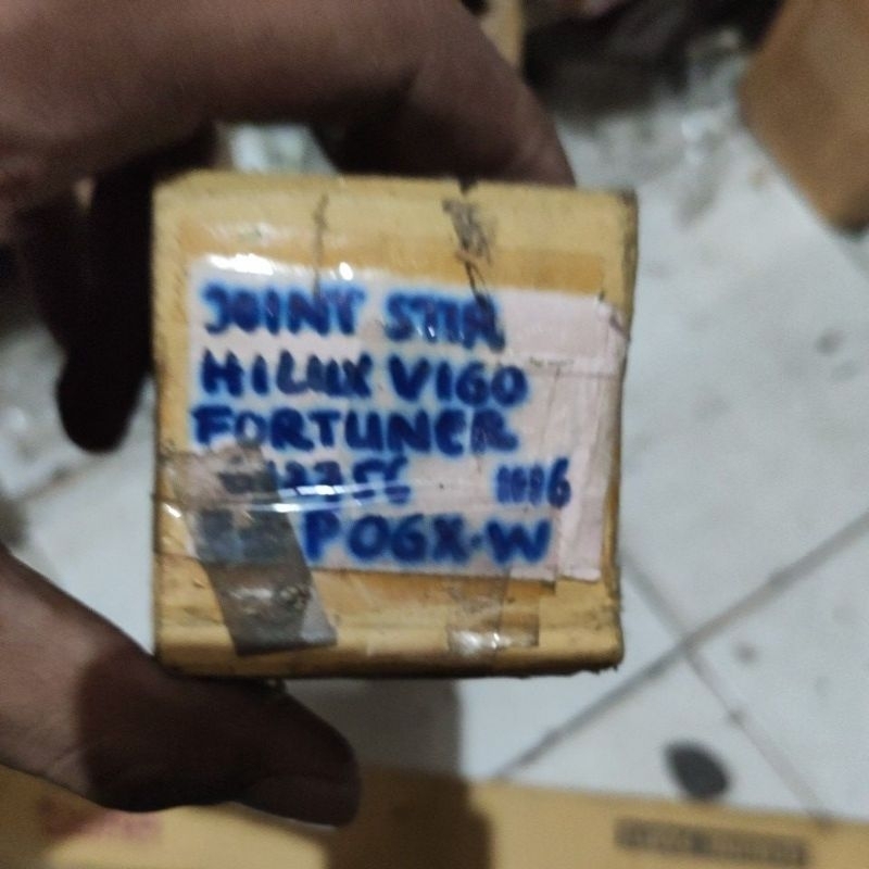 joint stir Mobil Toyota Hilux  kross joint steer hilux fortuner