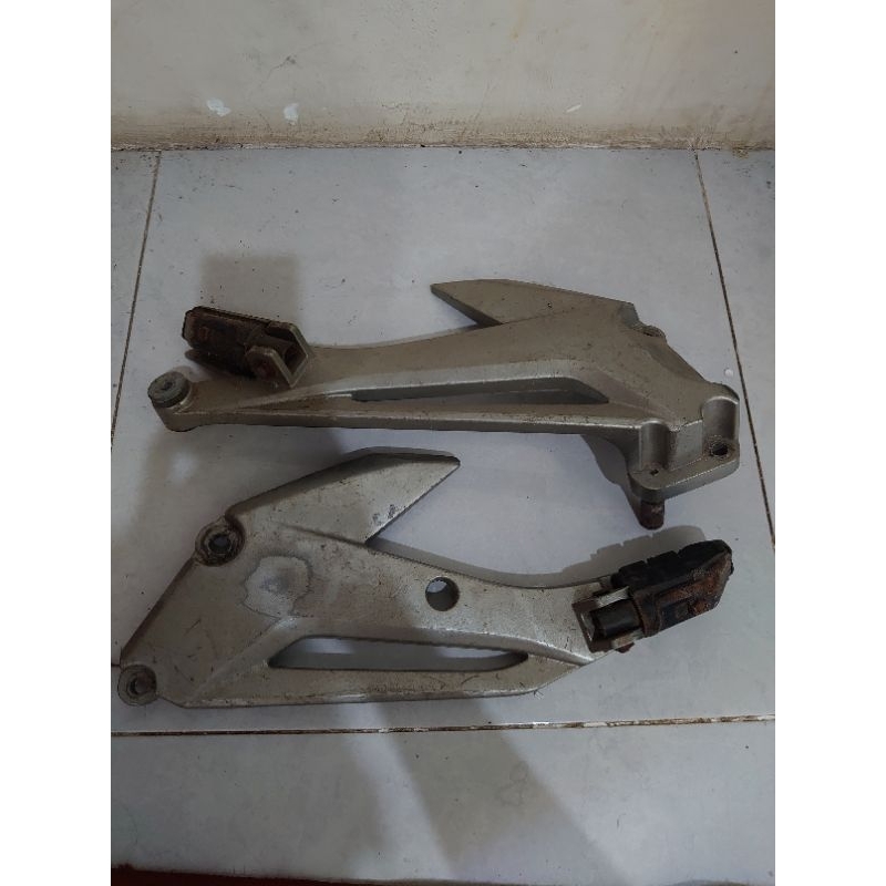 Footstep New Megapro monoshock