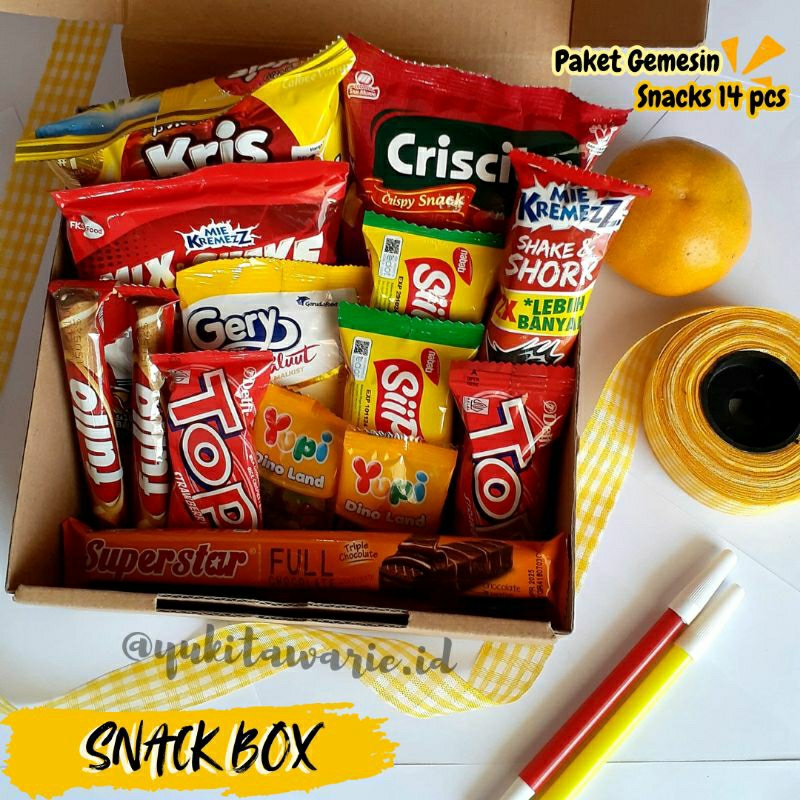 

Snack Box Paket Gemesin | Hampers Snack Kado Ulang Tahun | Birthday Gift Box | Hadiah Unik | Hampers Murah