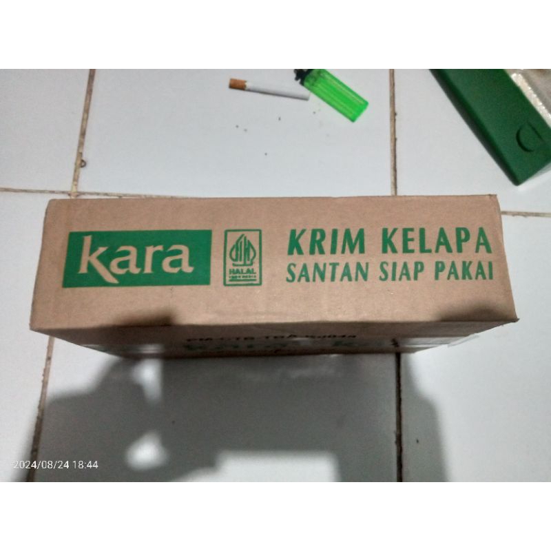 

Santan kara krim kelapa ukuran 200ml isi 10