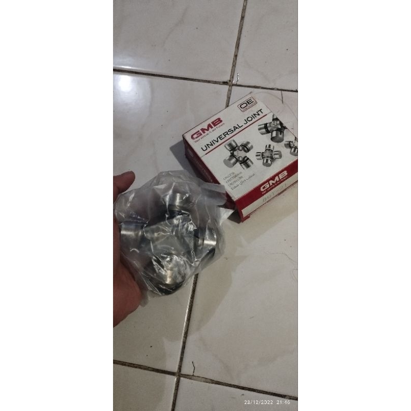 Cross Joint GMB Isuzu DMax Original Japan